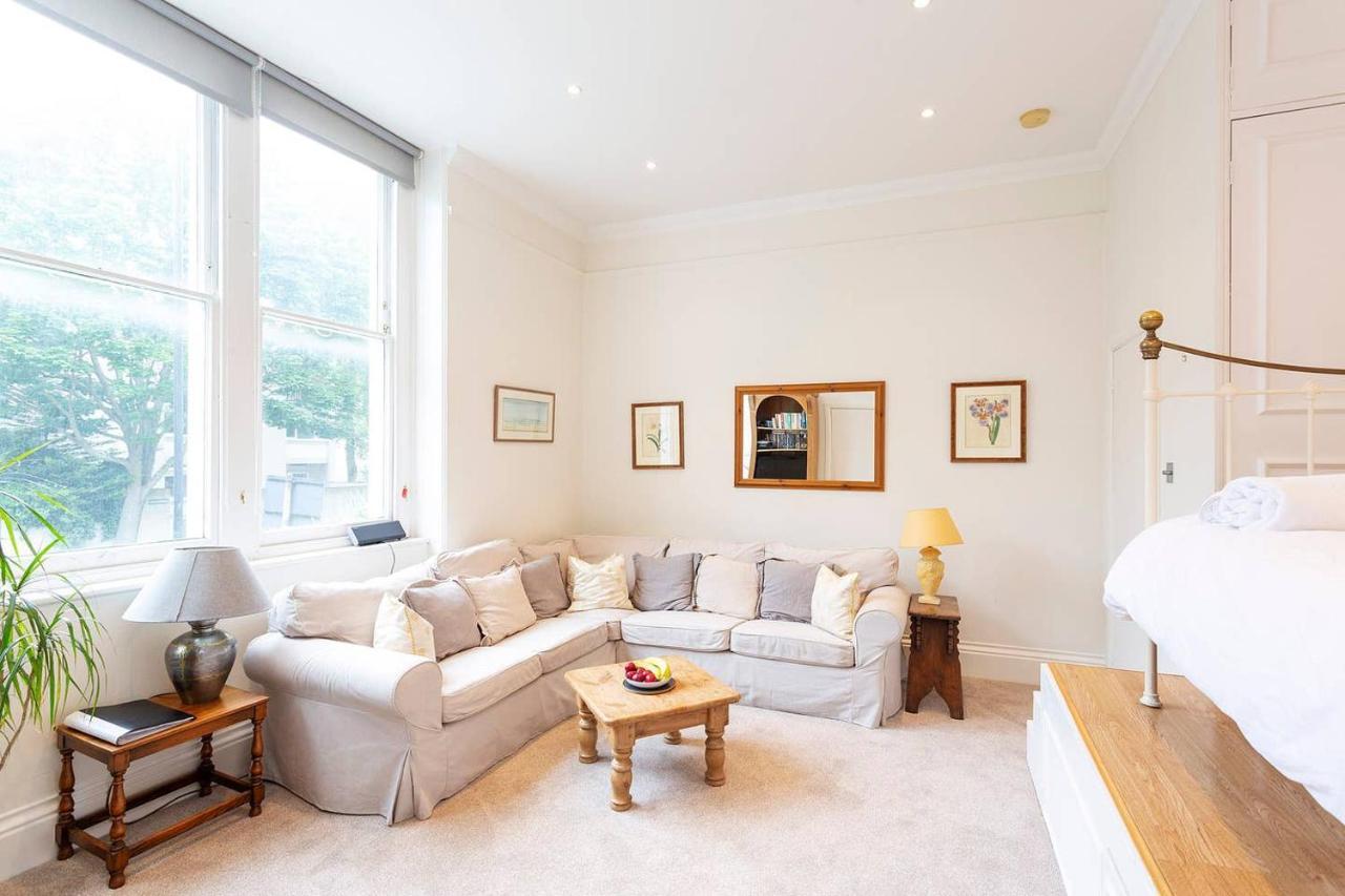 Charming Studio Near Clapham Common Daire Londra Dış mekan fotoğraf