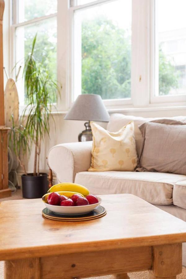 Charming Studio Near Clapham Common Daire Londra Dış mekan fotoğraf